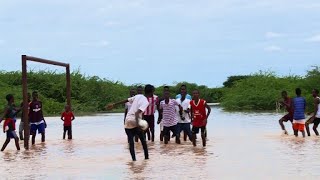 After drought Kenyas Dadaab refugee camps hit by floods [upl. by Beaulieu]