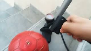 TUTO  comment gonfler un ballon de foot sans embout expret [upl. by Ahsinit]