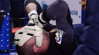 Barcelona vs Celta Vigo 30 2014 Victor Valdes Injury [upl. by Noryak]