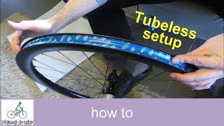 Hoe racefietsbanden Tubeless monteren [upl. by Leunamme]