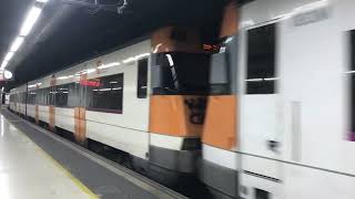 Rodalies ut 447 pmr serie baja  serie alta r4 entrando en Barcelona sants [upl. by Sneed]