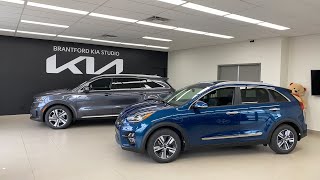 LIVE 2022 Kia Sorento PHEV vs 2022 Kia Niro PHEV [upl. by Anitac]