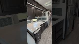 2025 Berkshire 39A berkshire motorhome camp camper camping shorts classa [upl. by Mclaughlin]