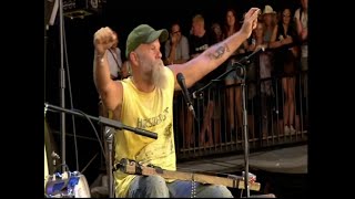 Seasick Steve  Diddley Bo  Glastonbury Festival 2010 [upl. by Ferrel38]