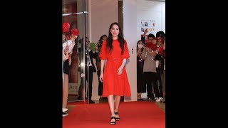 Alina Zagitova 20190326 Visit to SHISEIDO Office C [upl. by Letnwahs481]