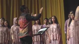 O Nata Lux Guy Forbes  Diponegoro University Choir [upl. by Rintoul]