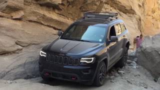 Jeep Grand Cherokee Trailhawk Off roading in Anza Borrego Sandstone Canyon [upl. by Diana]