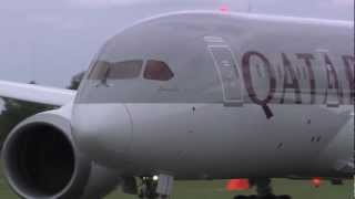 Qatar Airways Boeing 787 Flying During Farnborough Airshow 2012 [upl. by Trenton]