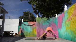 Go with the Flow Inspiring Yoga  Featuring Tamara Levinson amp Liforme [upl. by Boyd]