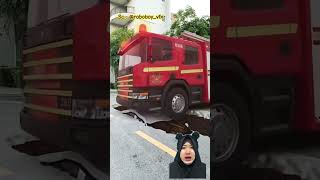 Aduh ToLoNg Mobil Putih kena Injak firefighter fire emergency ambulance lucu funny shorts [upl. by Letnom]