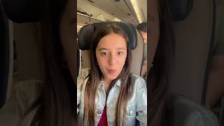 Marcela Jardim mostra como é dentro do avião  shortsviral [upl. by Naimaj628]