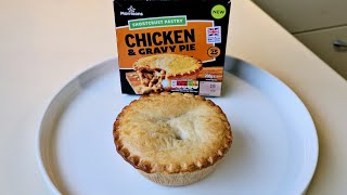 Yorkshire Pie BRITISH Chicken NEW Chicken amp Gravy Pie [upl. by Atinrahc]