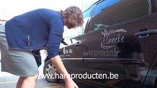 Auto wassen met Ha Ra reinigingshandschoen en HaRa onderhoudsmiddel [upl. by Iddet]