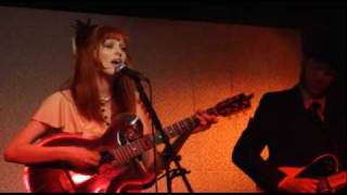 Karen Elson  Lunasa  Cruel Summer Live At Third Man Records Nashville [upl. by Nahtnamas]