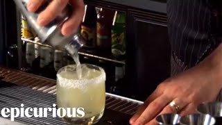 How to Make a Margarita Cocktail [upl. by Harper]