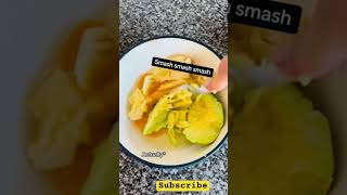 Healthy Avacado Pancakes recipe for baby✨ babyweaning weaningrecipes healthyrecipes weaningbaby [upl. by Annoyik16]