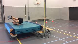 Gymles Atletiek 4 Hoogspringen 2 Fosbury Flop [upl. by Akemahc]