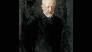 01Tchaikovsky Suite da quotLo Schiaccianociquot  Ouverture [upl. by Glass]