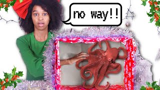 Whats In The Christmas Present  Onyx Kids Vlogmas Day 1 [upl. by Aiykan]