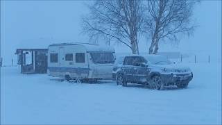 Wintercamping in Norwegen mit Wohnwagen [upl. by Heyer]