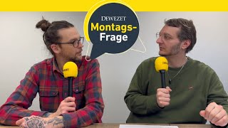 Die Montagsfrage Was halten Sie von ERezept Videosprechstunde und digitaler Patientenakte [upl. by Brass]