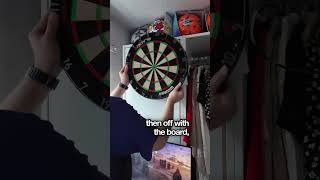 Changing dartboard Winmau blade 6 triple core carbon [upl. by Nekcerb]