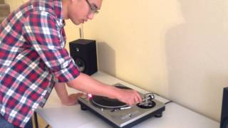 How to Play Vinyl Records [upl. by Siahc]