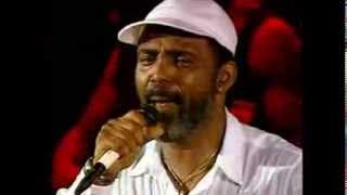 Maze Ft Frankie Beverly  What Goes Up Live 98 [upl. by Jessamine237]