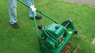 £099p Ransomes mower working well [upl. by Leahcar]