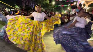 LAS CHIAPANECAS GRUPO FOLKLÓRIKO CAXIZTLI [upl. by Akemhs715]