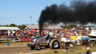 Tractor pulling Tyrnävä 17072010 ja Sigma Power [upl. by Rekcut]