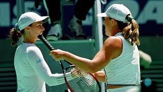 Martina Hingis vs Jennifer Capriati 2001 Australian Open Final Highlights [upl. by Jacquie947]