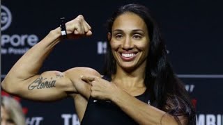 TAILA SANTOS SIGNS WITH PFL CHAMP [upl. by Almond158]