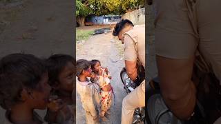 🫂গরিবের মুখে মিষ্টি হাসিPolice Help Poor Baby Bangla humanity [upl. by Edak909]