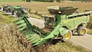 JOHN DEERE 16 Row Folding Corn Head C16F [upl. by Yrellam]