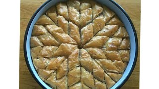 Baklava sa orasima  Recept baklava od gotovih kora [upl. by Nowed]