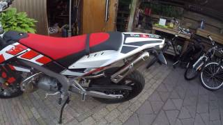 Aprilia SX 50 2016 withwithout silencer [upl. by Adali]