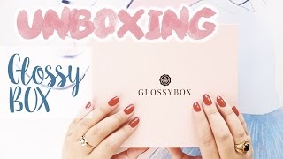 La BOX du mercredi  Glossy Box  Mai [upl. by Anawak323]