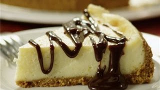 How to Bake Cheesecake Perfectly Every Time [upl. by Fari]