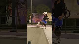 skatinggirlskatingskate newskatingskatergirl skateboardingskatingskating skaterskateboard [upl. by Asquith650]