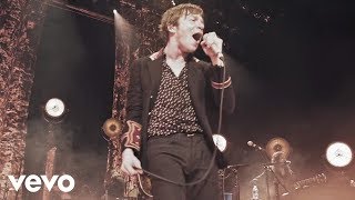 Cage The Elephant  Whole Wide World Unpeeled Live Video [upl. by Newmann]