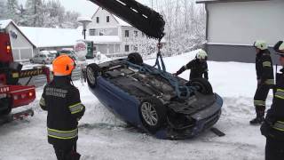 Feuerwehr Gleisdorf  Verkehrsunfall B54 bei GH Wolf [upl. by Harvison]