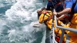 Yarmouth RNLI Lifeboat rescue man overboard  Island Echo [upl. by Oitaroh]