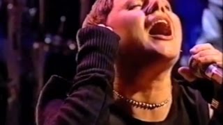 Cocteau Twins Carolyns Fingers Live Elizabeth Fraser [upl. by Ramah]