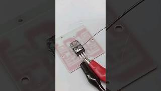 Hack Regulator 7805 soldering iron hack experiment solderingiron 12voltcurrent short video [upl. by Manchester12]