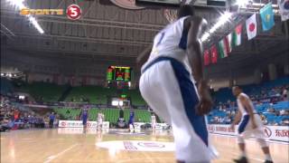 Blatches Steal to Fastbreak  2015 FIBA ASIA CHAMPIONSHIP [upl. by Yevi]