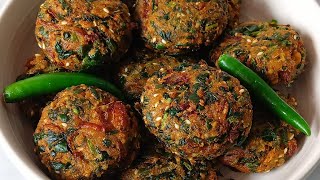 सर्दियों में बनाएं हरी मेथी से क्रिस्पी मेथी बड़ेMethi VadaWinters snack [upl. by Ivanah]