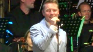 Ronan Keating  Kurpark Classix Aachen  28082023  Arthurs Theme [upl. by Yelhak]