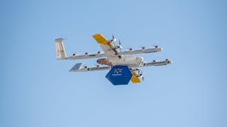 Walmart amp Wing deliver by drone in less than 30 minutes 📦 [upl. by Akienat]