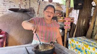 Delicia gastronómica de Tuxtla tamal de cuchunuc [upl. by Anelam282]